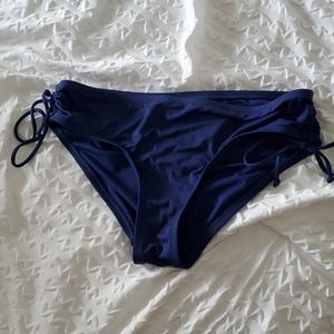Mid rise swim suit bottoms